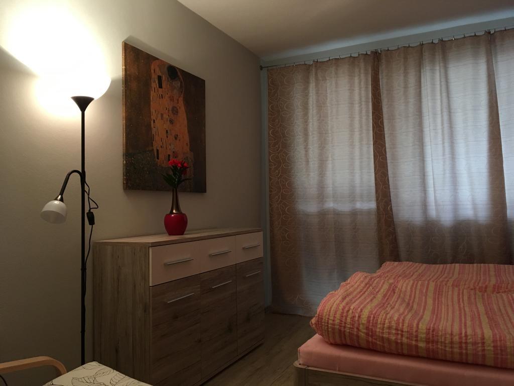 Apartman Jarosova ซนอยโม ภายนอก รูปภาพ